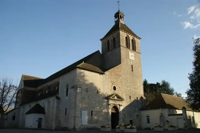 L’église de Saint-Marcel, vue extérieure