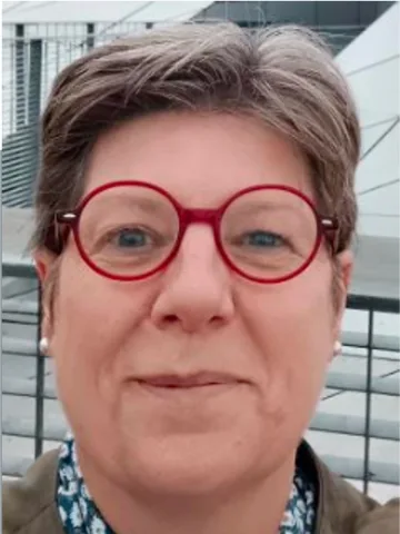 Portrait de Véronique GUILLET